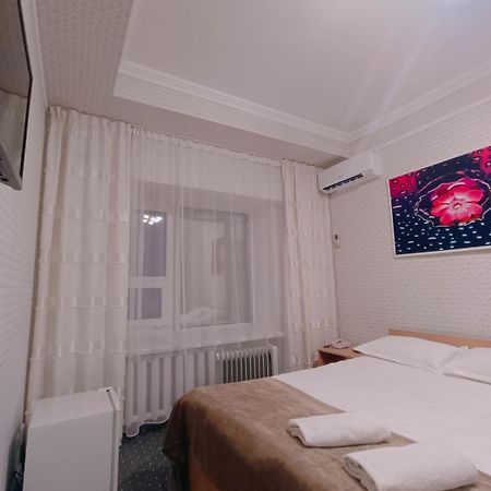 Altyn-Adam Hotel Астана Екстериор снимка